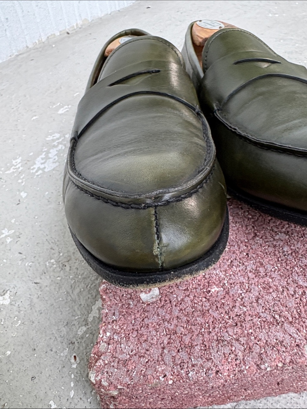 Prada all green leather loafers - Picture 5 of 11